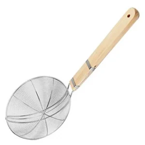 Wooden Handle Skimmer 9.5in 24cm