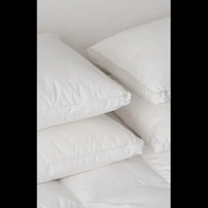 Microfiber Heavy Pillow 18x30in  1.5Kg